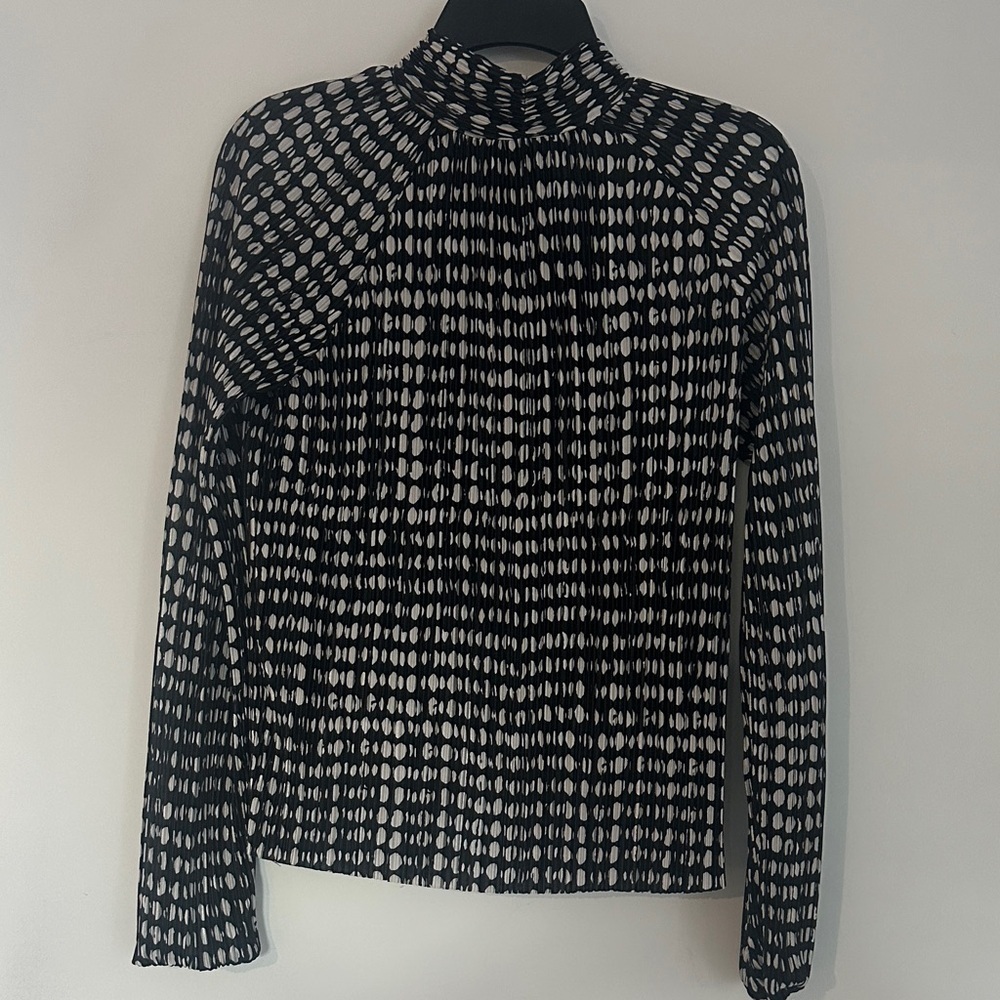 Joie Black and White Long Sleeve Top - Picture 2 of 9